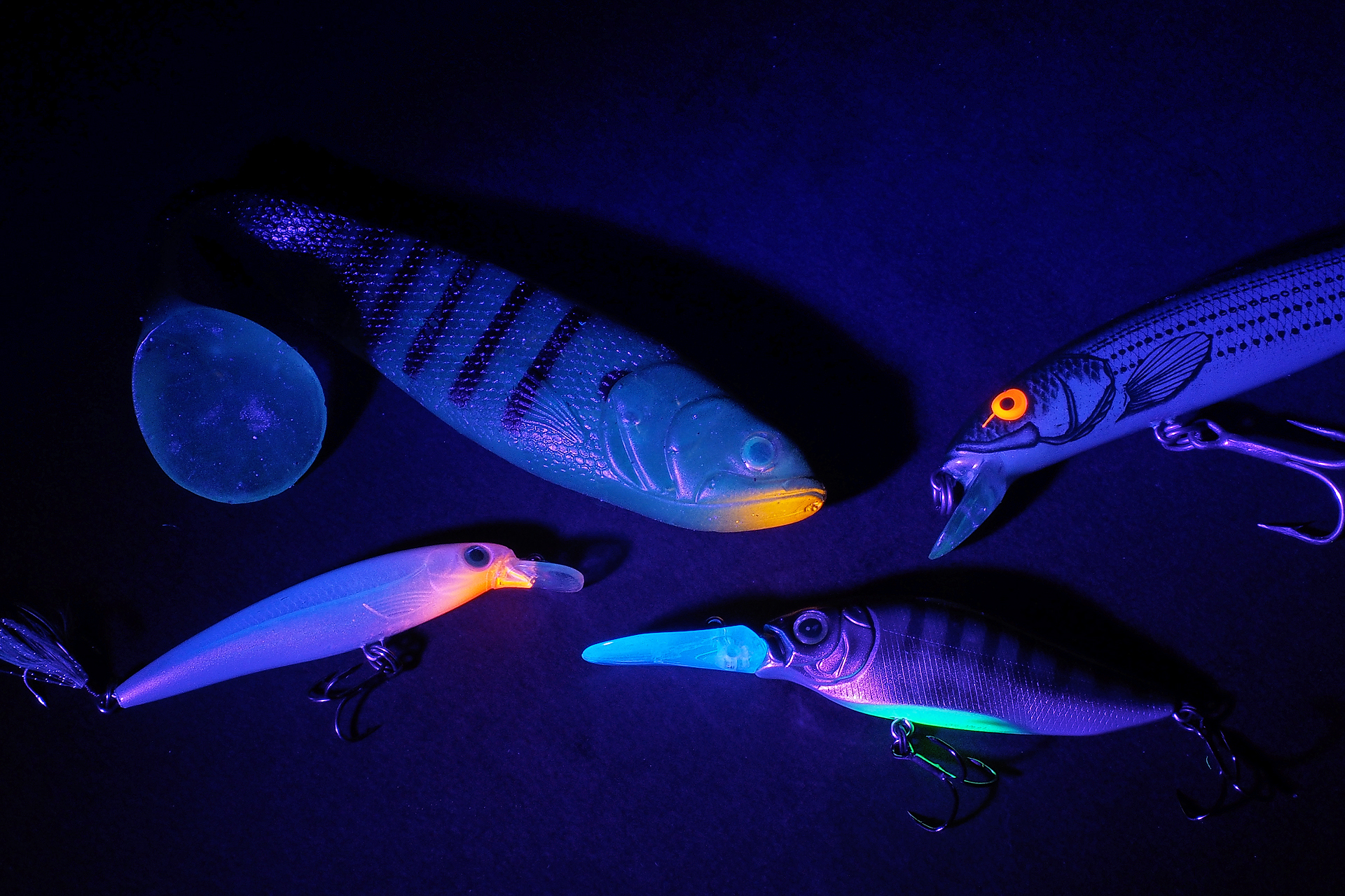 UV-aktive Farben angeln