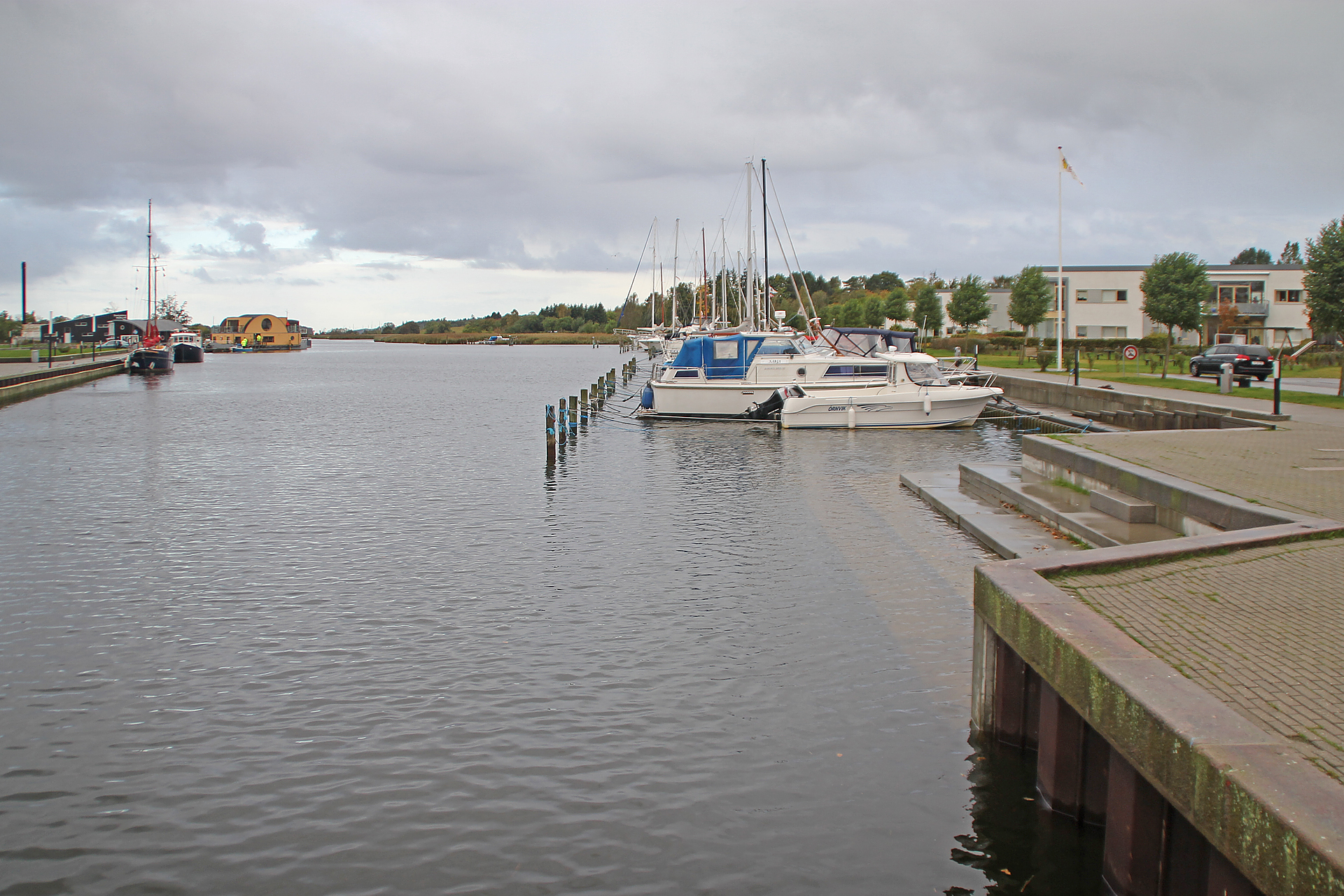 Angeln im Hafen von Sakskøbing